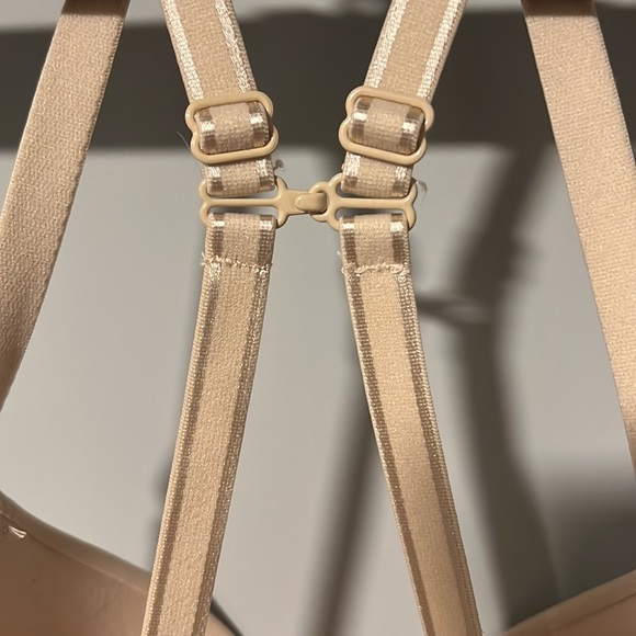 La Vie En Rose convertible push-up bra - Picture 3 of 5